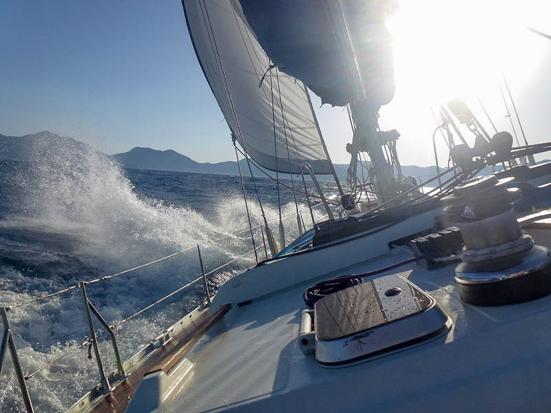 Jeanneau 51 sailing into the wind