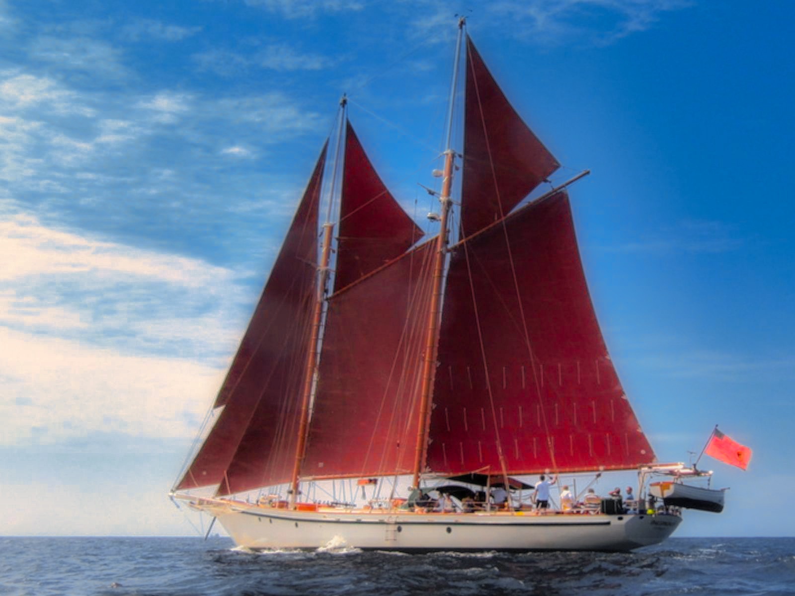 Dallinghoo full sail