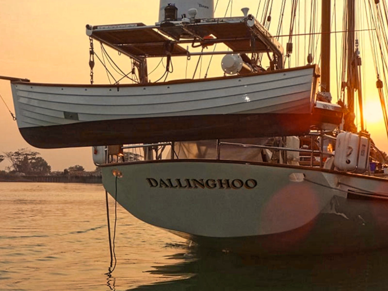 Dallinghoo stern & dinghy