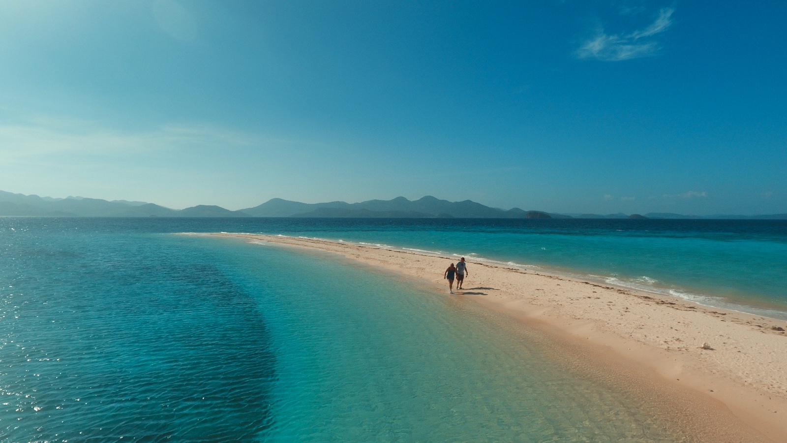 Palawan couple on beach